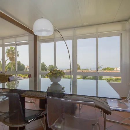 Villa Jazmin Canovas *